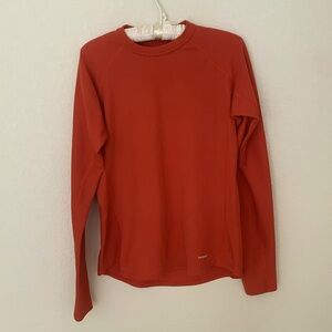 Patagonia stretchy red long sleeves athletic wear top